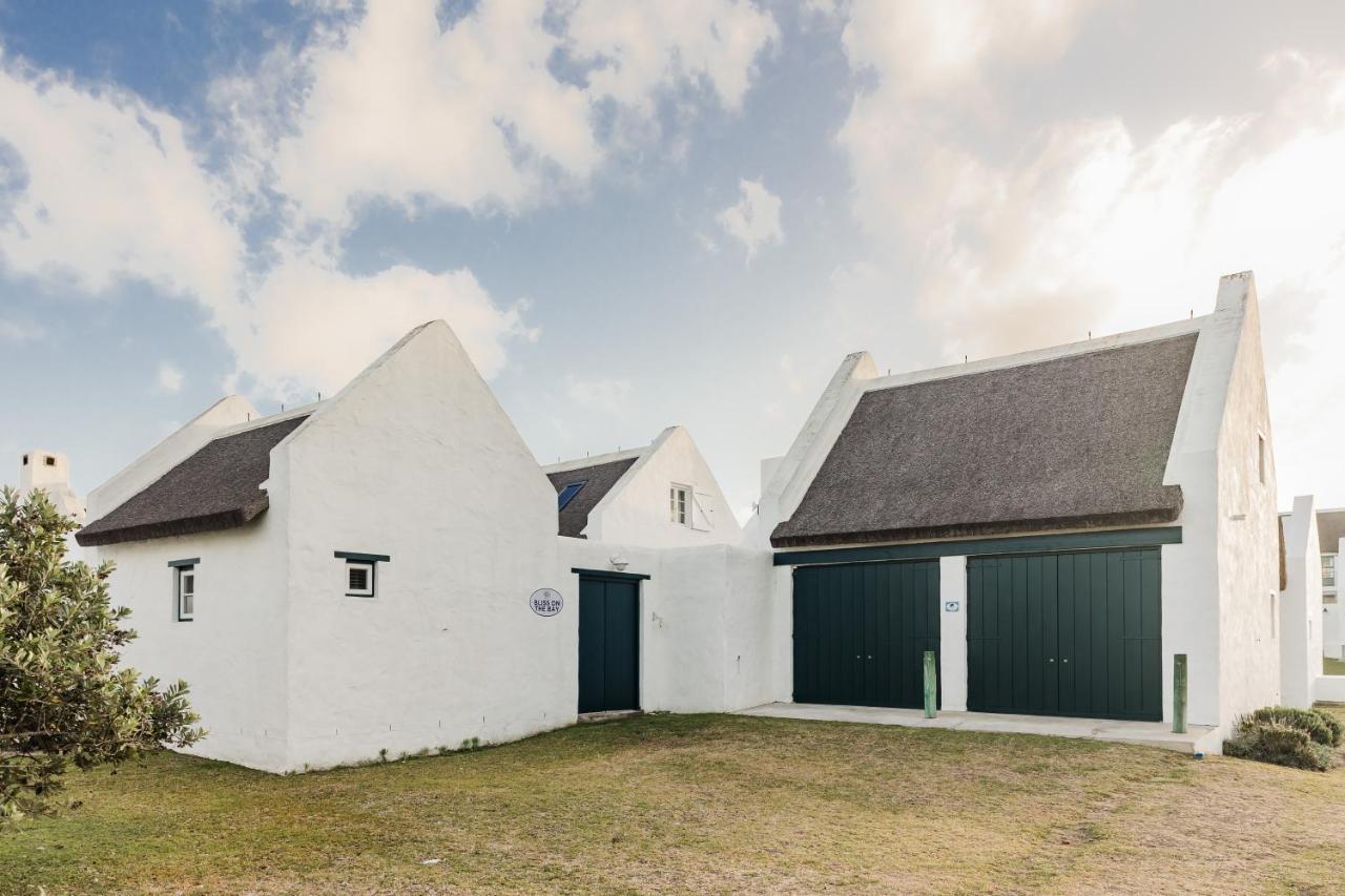 Bliss On The Bay Villa Struisbaai Exterior photo