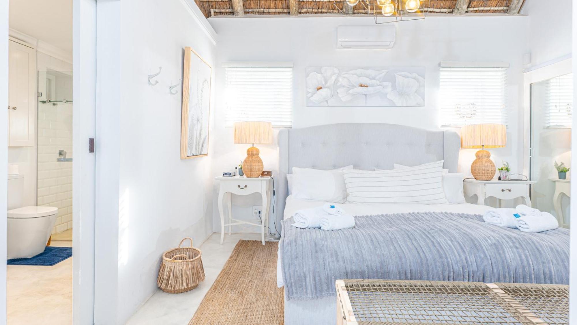 Bliss On The Bay Villa Struisbaai Exterior photo