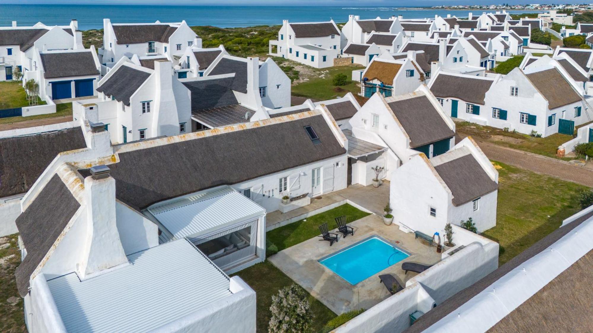 Bliss On The Bay Villa Struisbaai Exterior photo